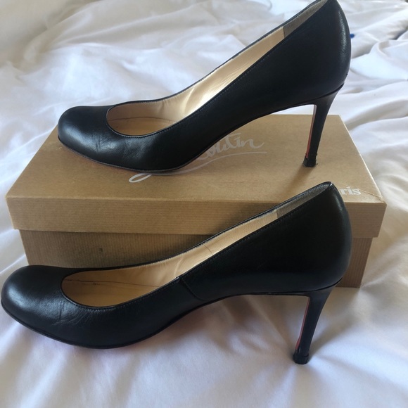 Christian Louboutin Shoes - Christian 39.5 Louboutin simple pump black heels